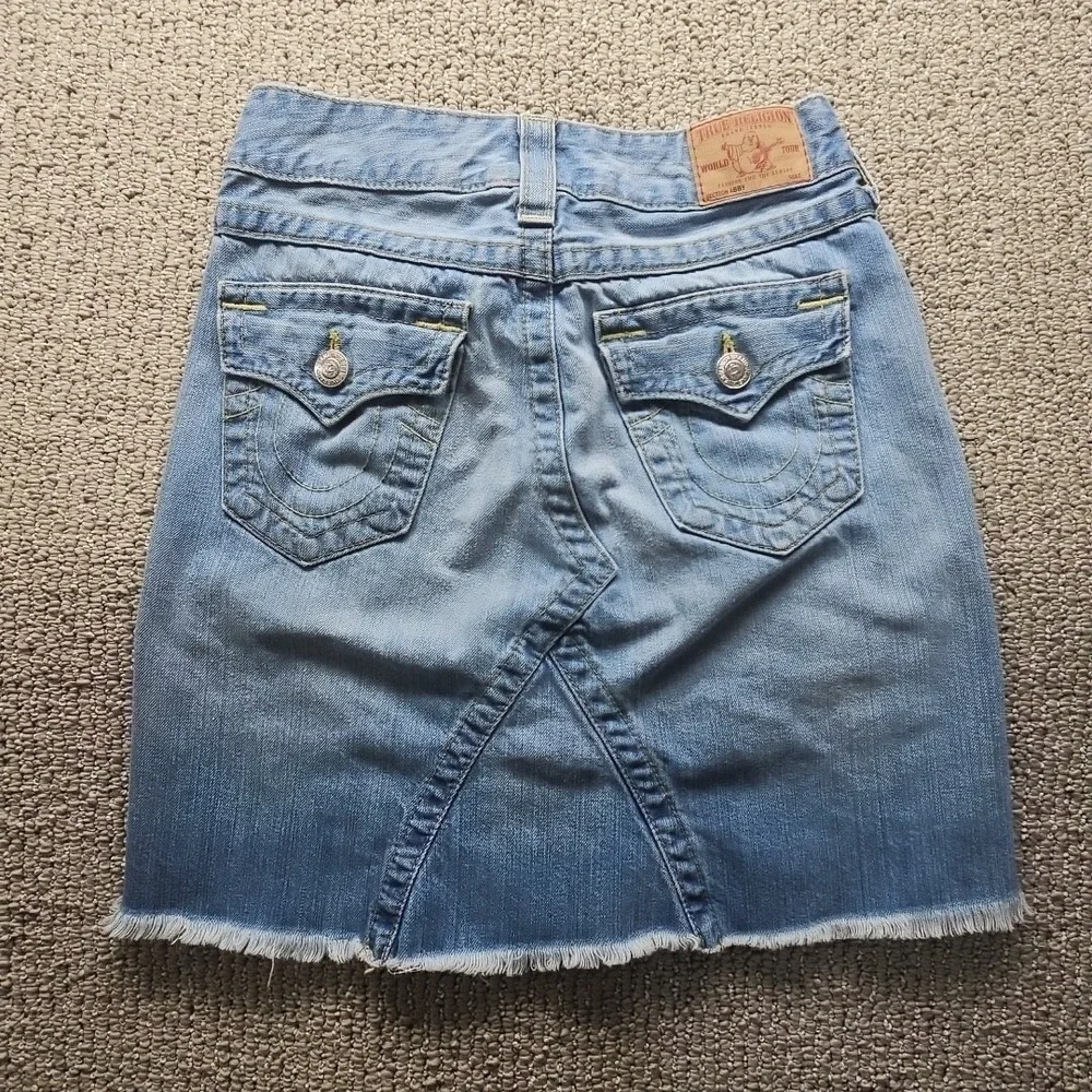 True Religion Skirt Womens 24 Abby Blue Denim Frayed See photos for Measurements